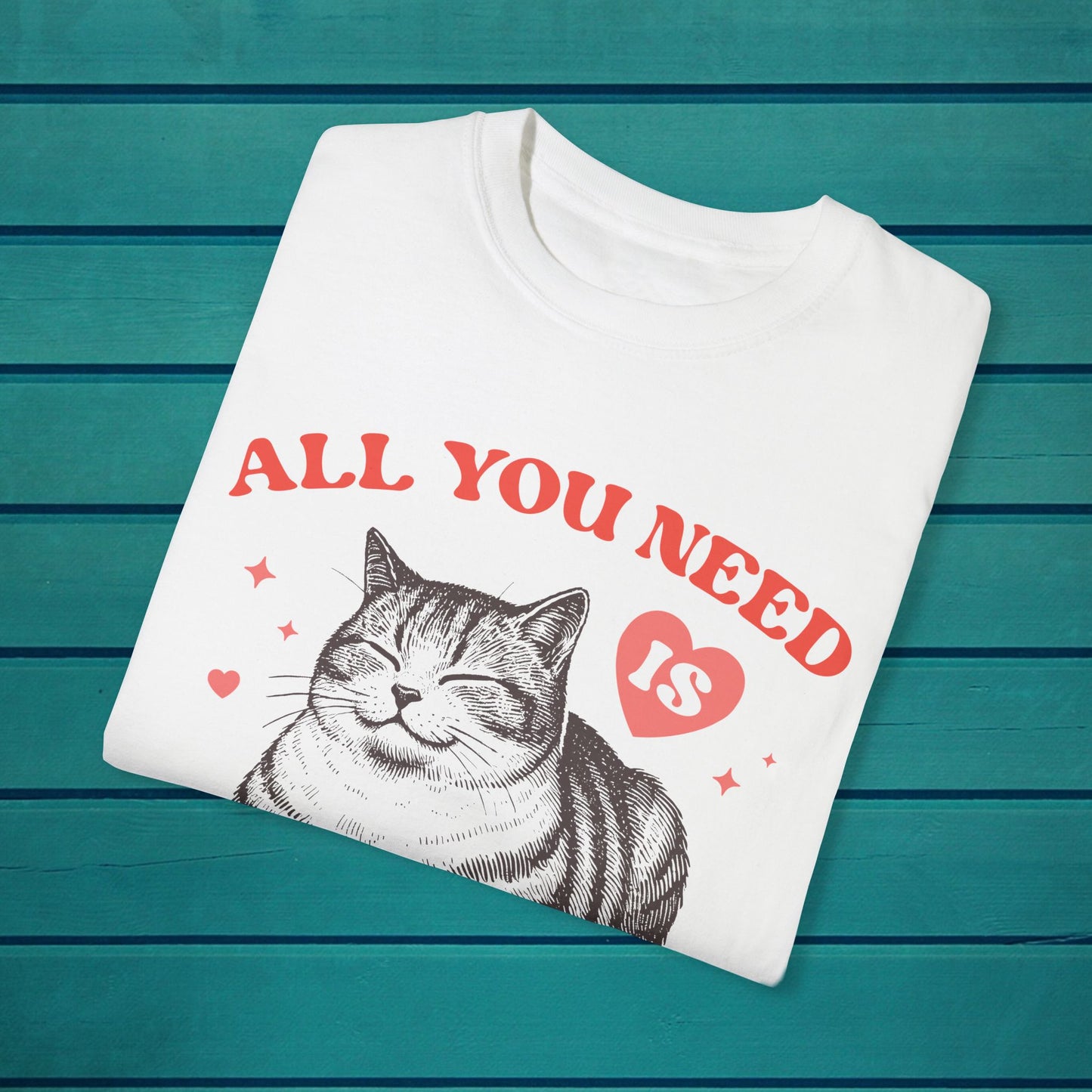 Loaf Cat Graphic T-shirt, Cat Lover Valentine's Day Hearts Love Day Cats Meow